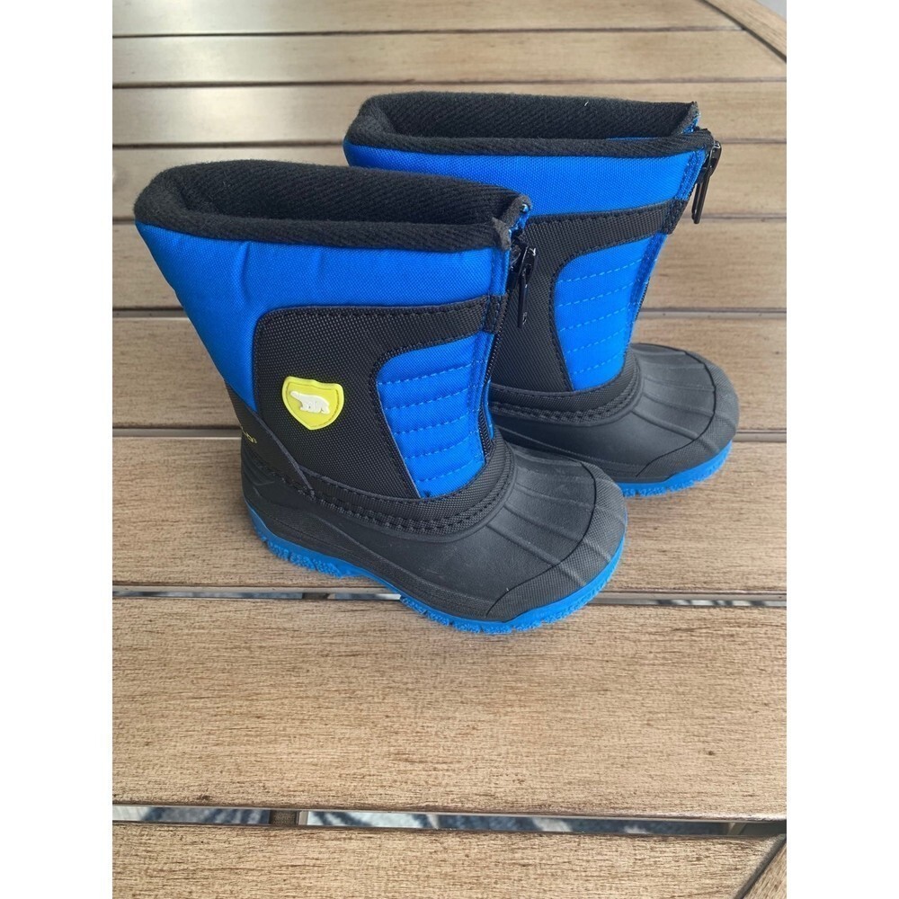 Arctic Shield blue/black toddler size 7 snow boots